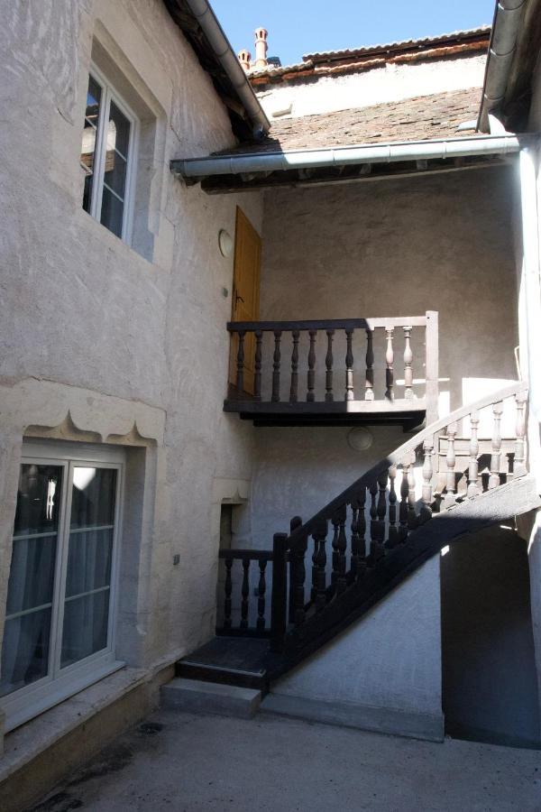 Duplex charmant idéalement situé Dole Extérieur photo